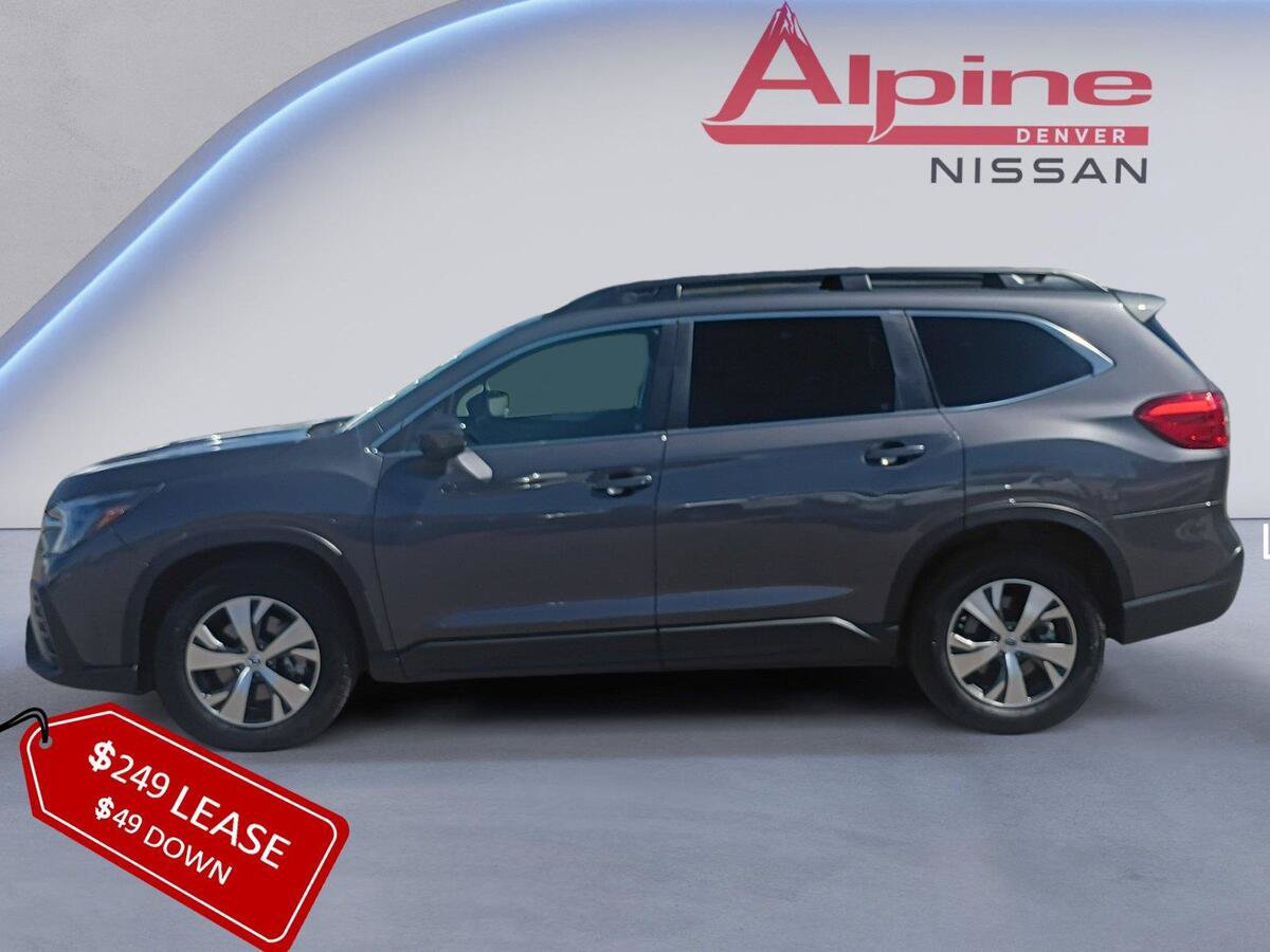 Used 2025 Subaru Ascent Premium AWD/4WD image 2