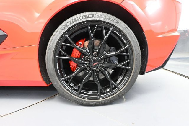 Used 2024 Chevrolet Corvette Stingray Preferred Cpe w/ Battery Protection Package RWD image 10