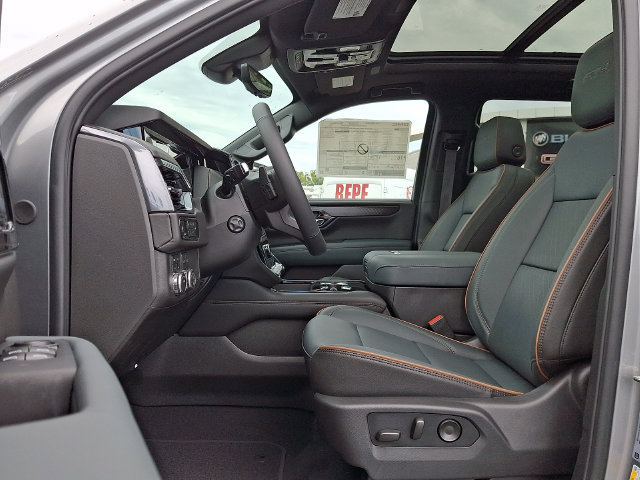 New 2026 GMC Yukon AT4 w/ AT4 Premium Package AWD/4WD image 12