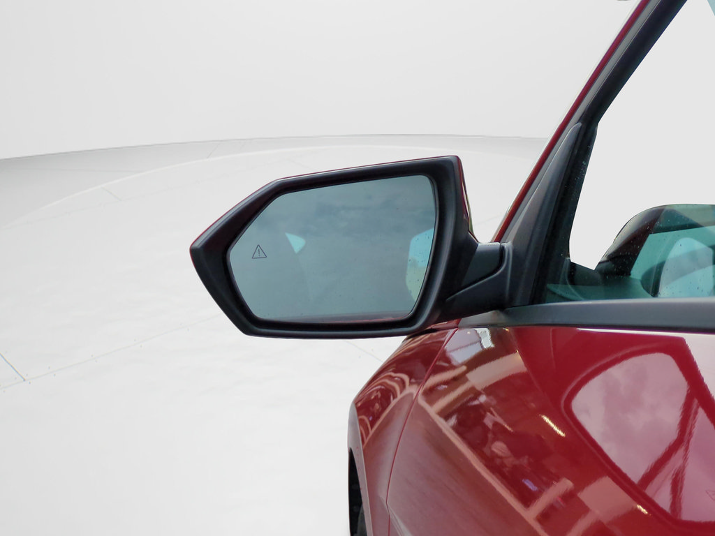 Certified 2024 Hyundai Elantra SEL FWD video 2