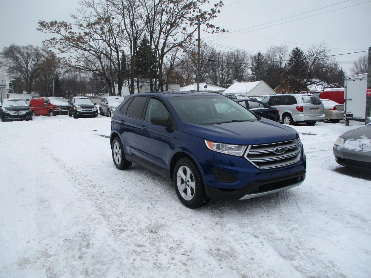 Used 2015 Ford Edge SE FWD image 1