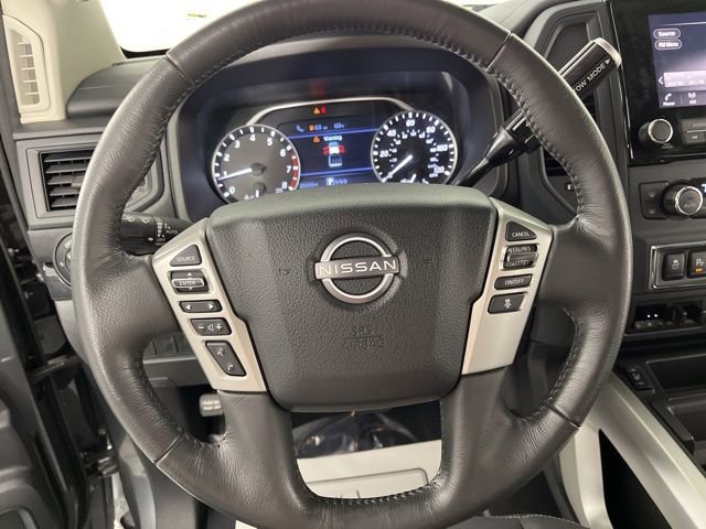 Used 2024 Nissan Titan SV w/ SV Convenience Package image 20