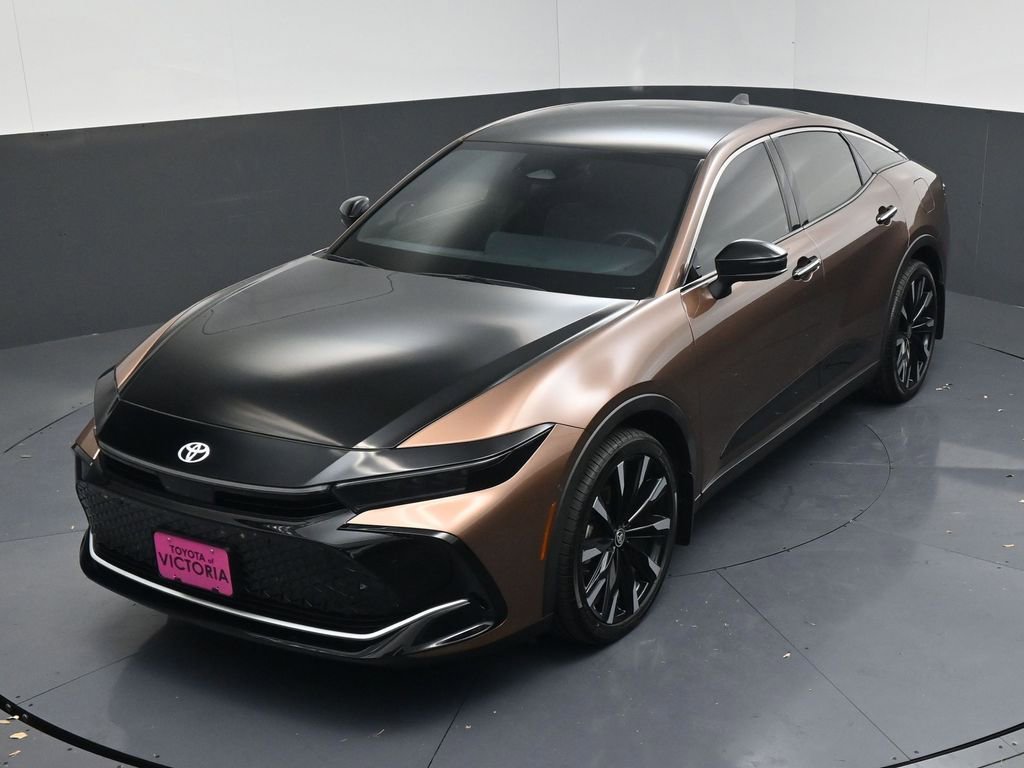 Used 2024 Toyota Crown Platinum image 16