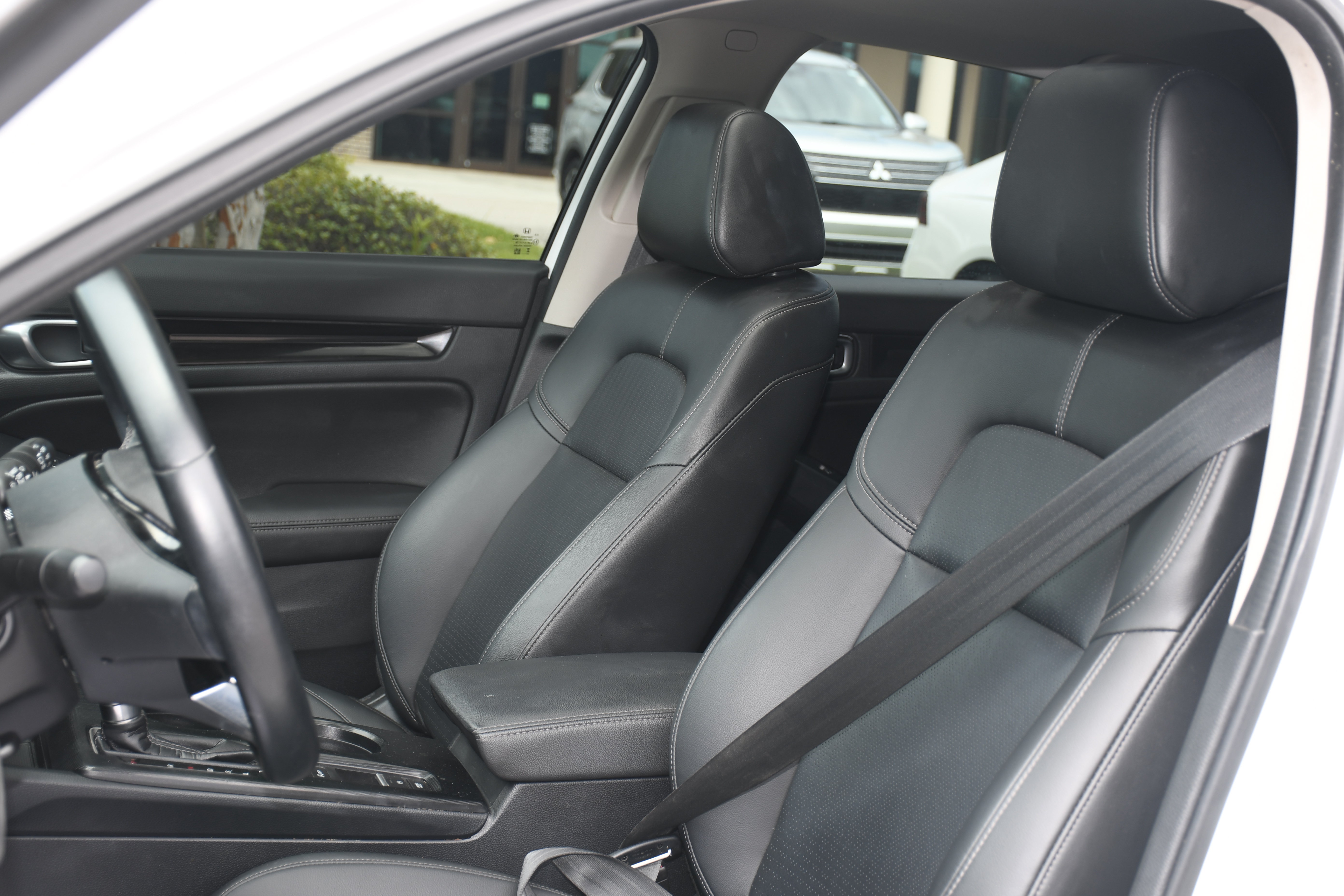 Used 2023 Honda Civic EX-L image 12