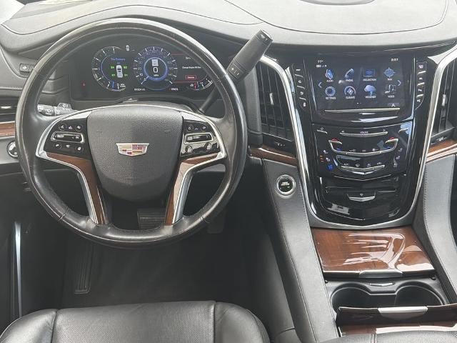 Used 2020 Cadillac Escalade Premium Luxury AWD/4WD image 24