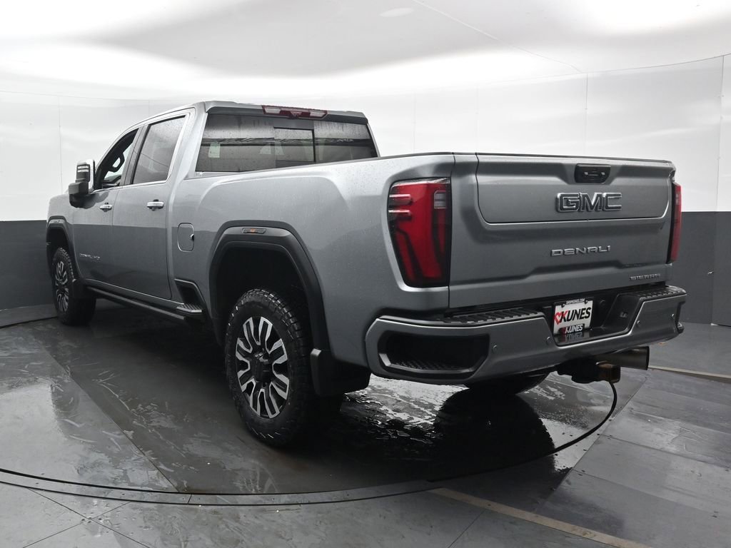 Used 2024 GMC Sierra 3500 Denali Ultimate image 6