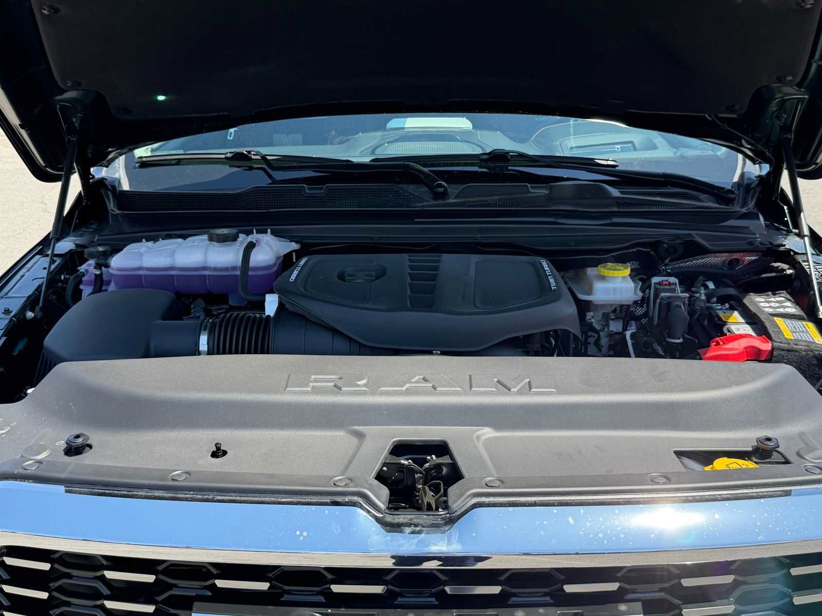 New 2026 RAM 1500 Tungsten AWD/4WD image 33