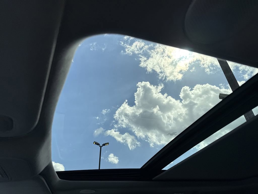 Used 2022 Ford F150 Limited image 29