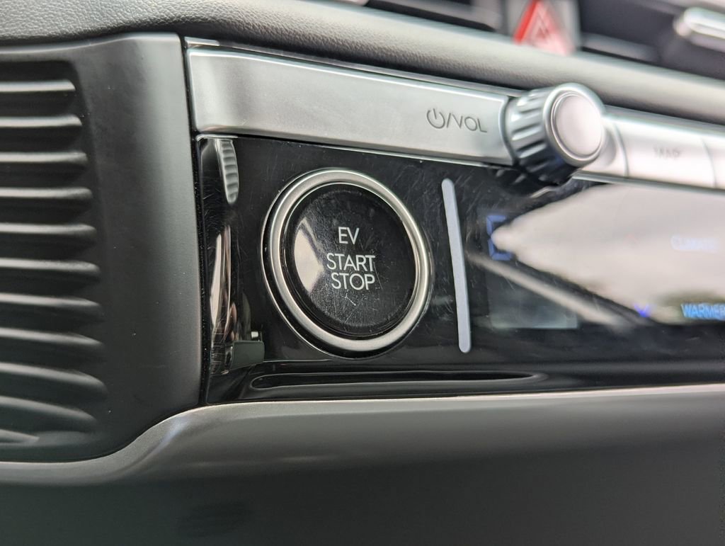 Used 2024 Hyundai Ioniq 5 SEL RWD image 15