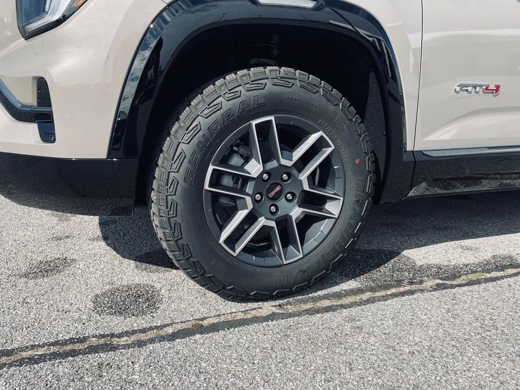 New 2026 GMC Terrain AT4 w/ Technology Package II image 30