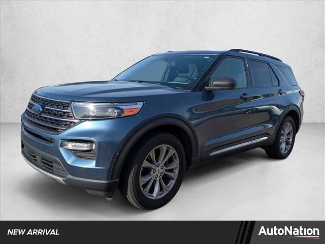 Used 2020 Ford Explorer XLT w/ Equipment Group 202A AWD/4WD image 1