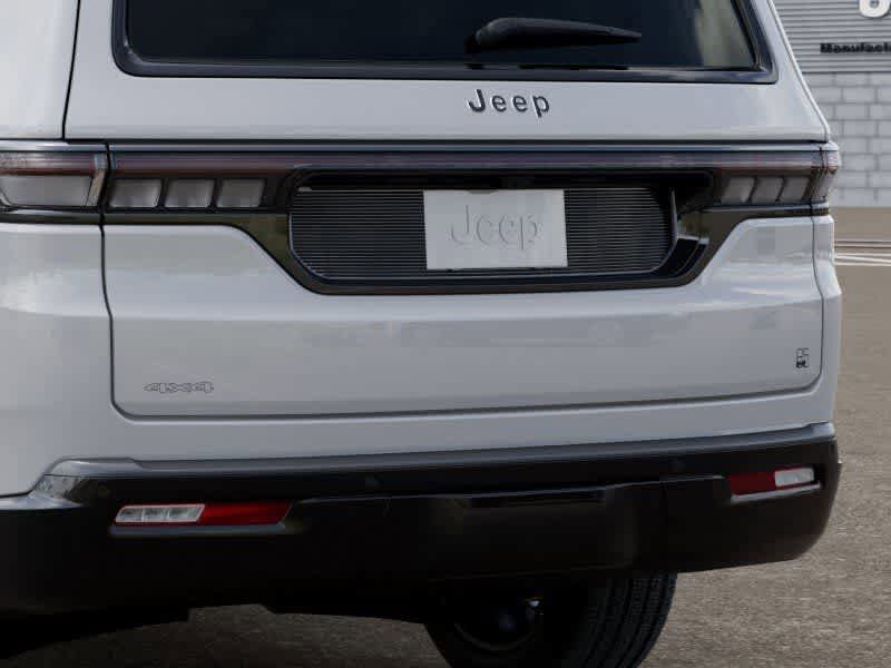 New 2026 Jeep Grand Wagoneer 4WD image 13