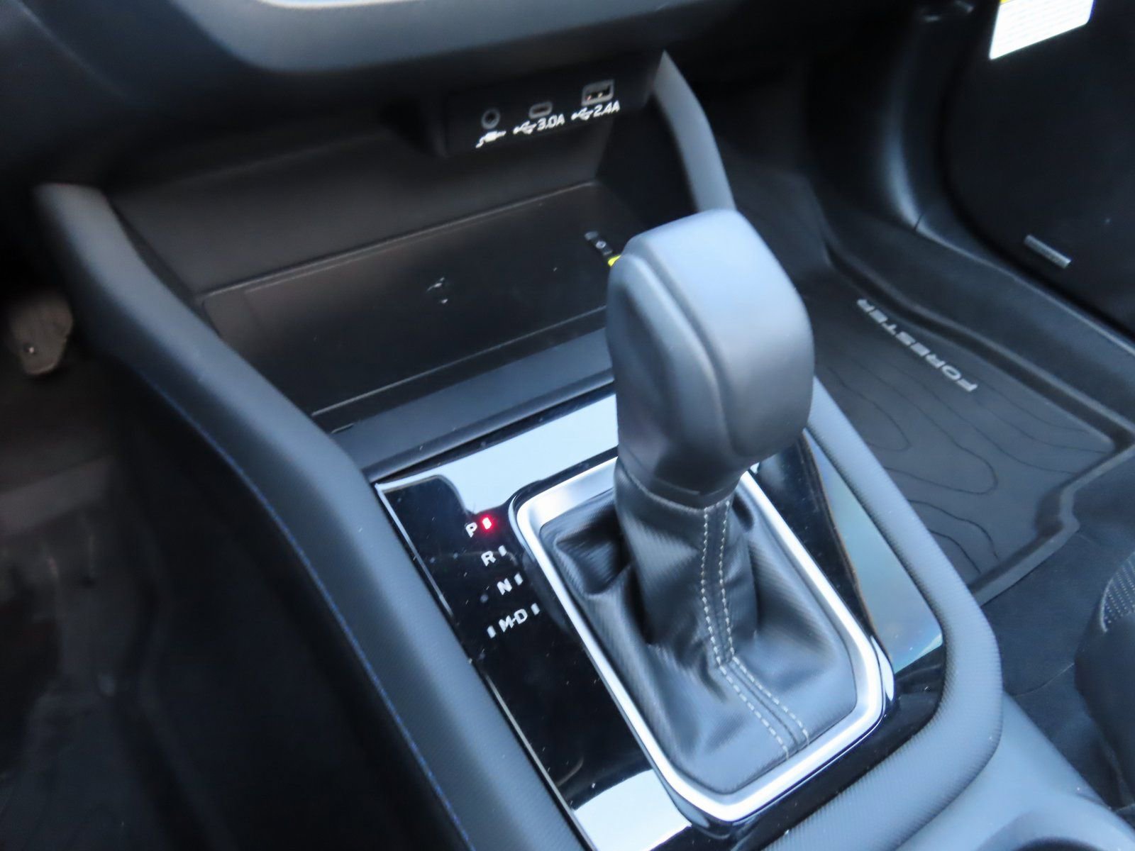 Used 2025 Subaru Forester Limited w/ Popular Package image 26