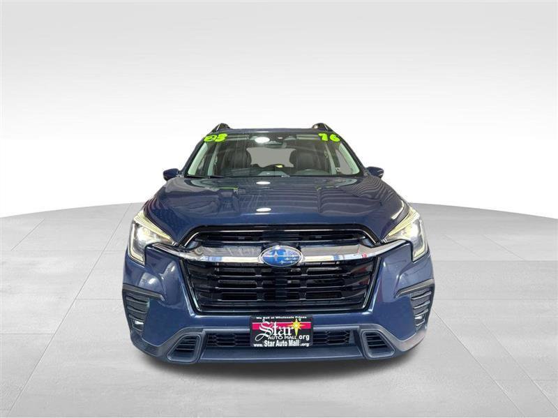 Used 2023 Subaru Ascent Limited AWD/4WD image 2