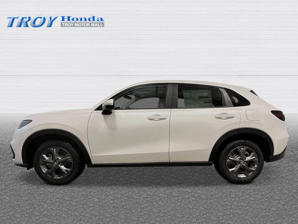 New 2026 Honda HR-V LX image 2