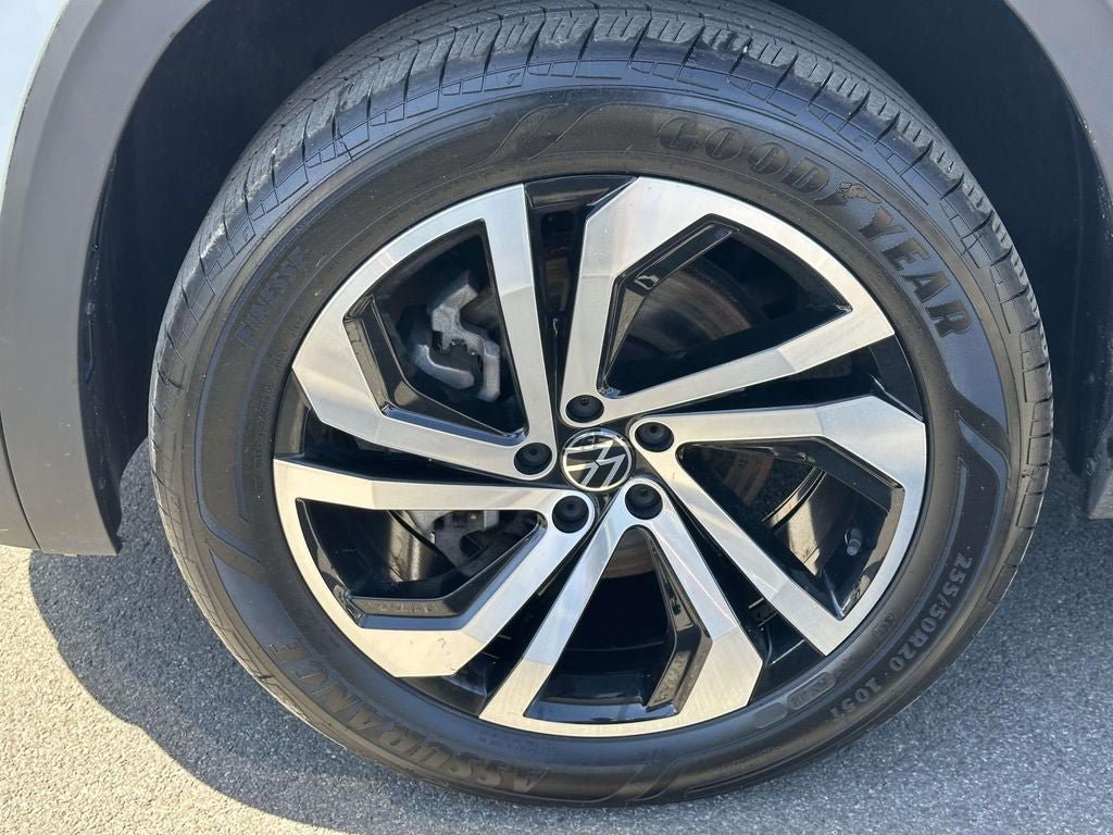 Used 2022 Volkswagen Atlas SEL AWD/4WD image 10