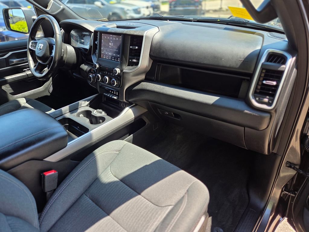 Used 2020 RAM 1500 Big Horn AWD/4WD image 24