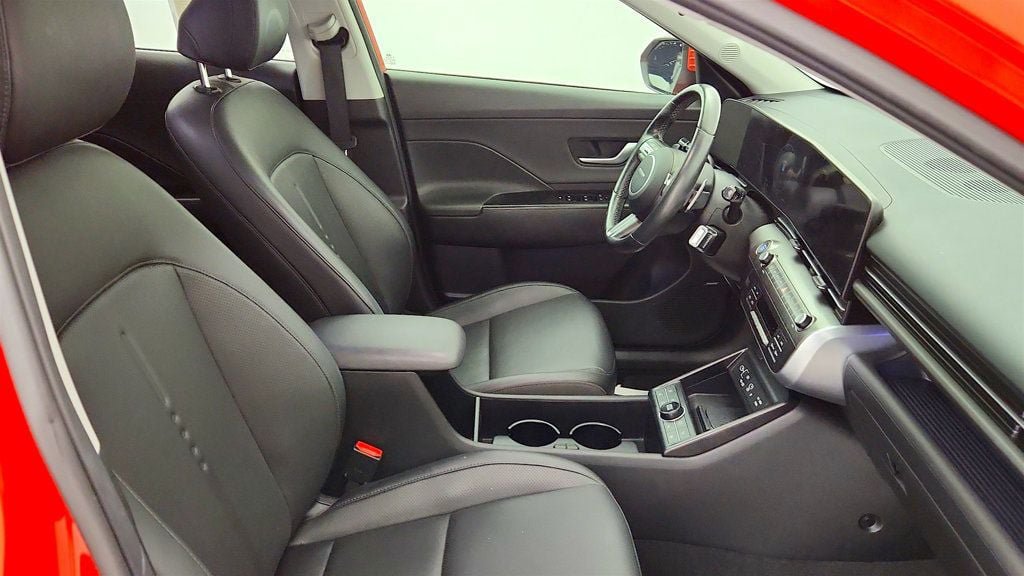 Used 2024 Hyundai Kona Limited FWD image 24