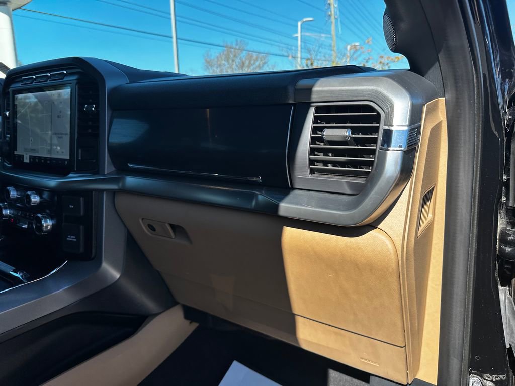 Used 2023 Ford F150 Lariat w/ Equipment Group 502A High image 38