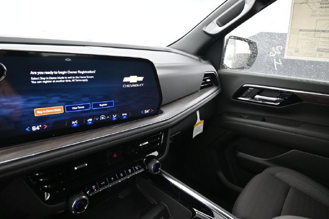 New 2026 Chevrolet Suburban LS AWD/4WD image 21