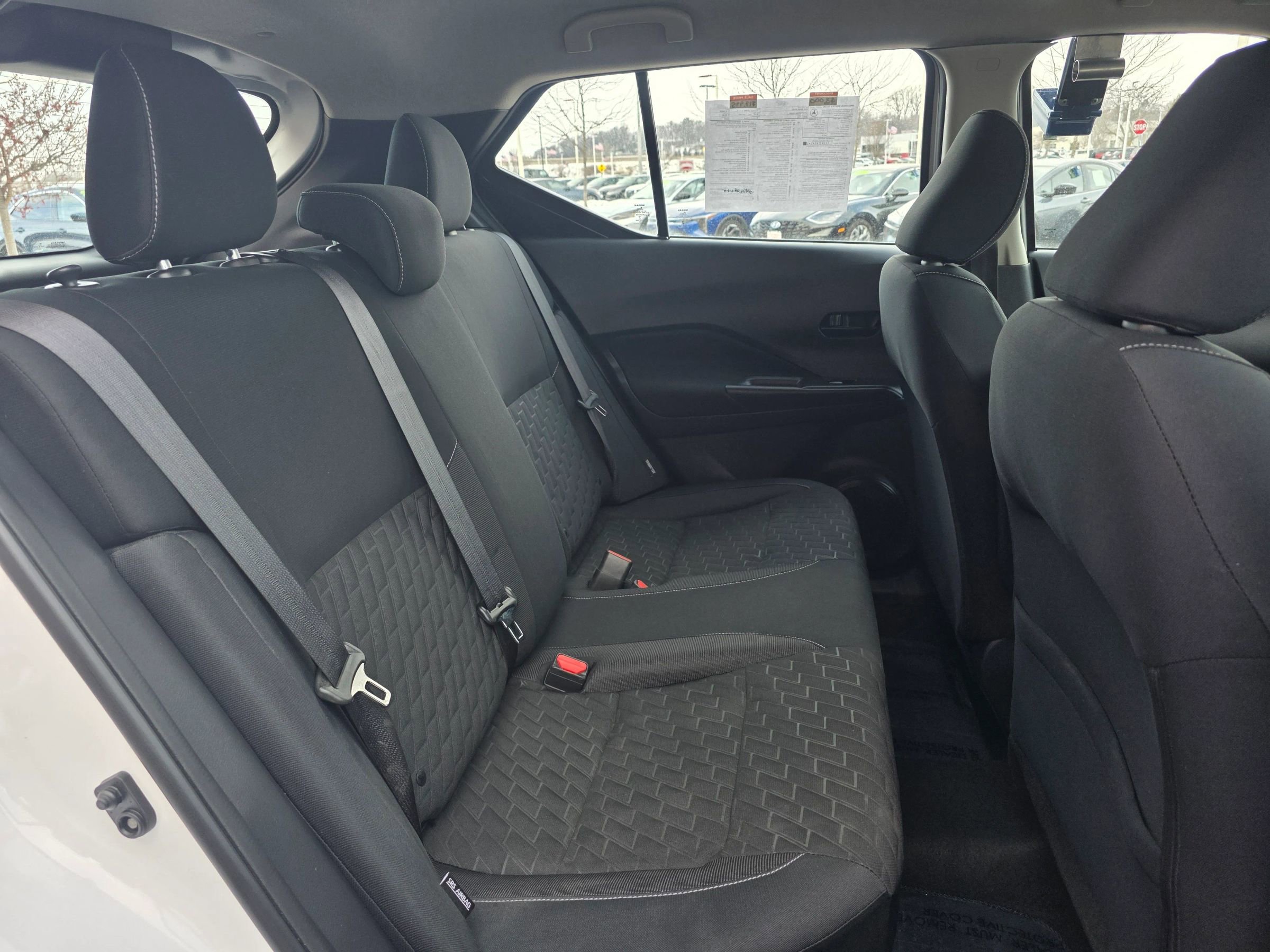 Used 2022 Nissan Kicks S FWD image 7