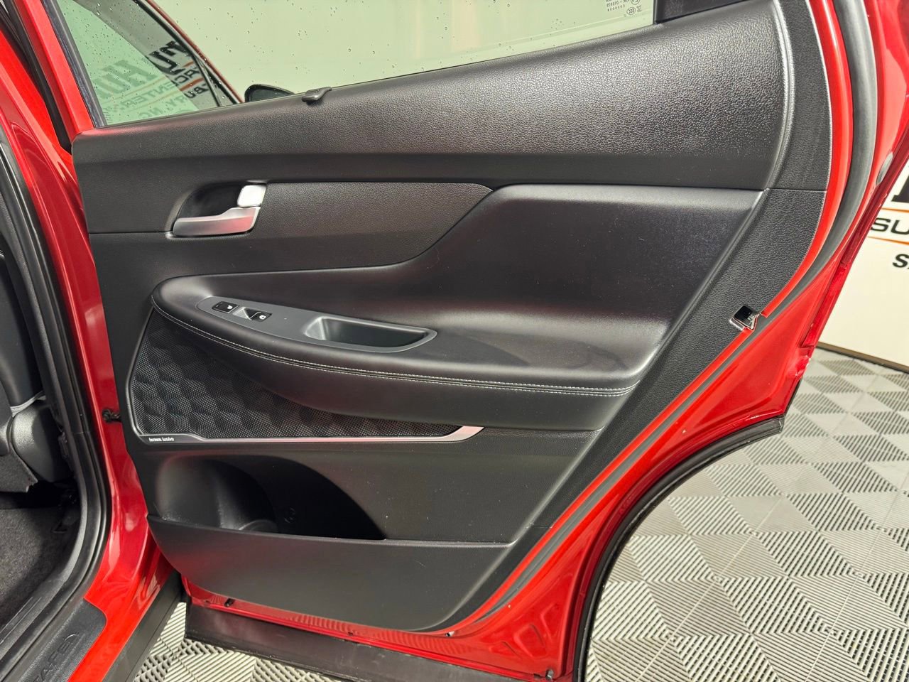 Used 2023 Hyundai Santa Fe Limited image 34