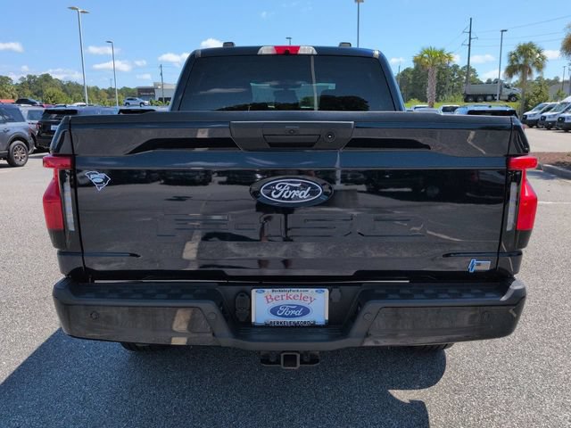 Used 2024 Ford F150 Lightning XLT AWD/4WD image 5