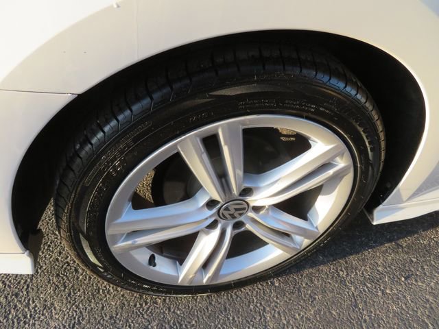 Used 2015 Volkswagen Passat 3.6 SEL Premium FWD image 12