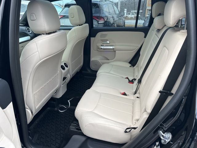 Used 2023 Mercedes-Benz GLB 250 4MATIC image 46