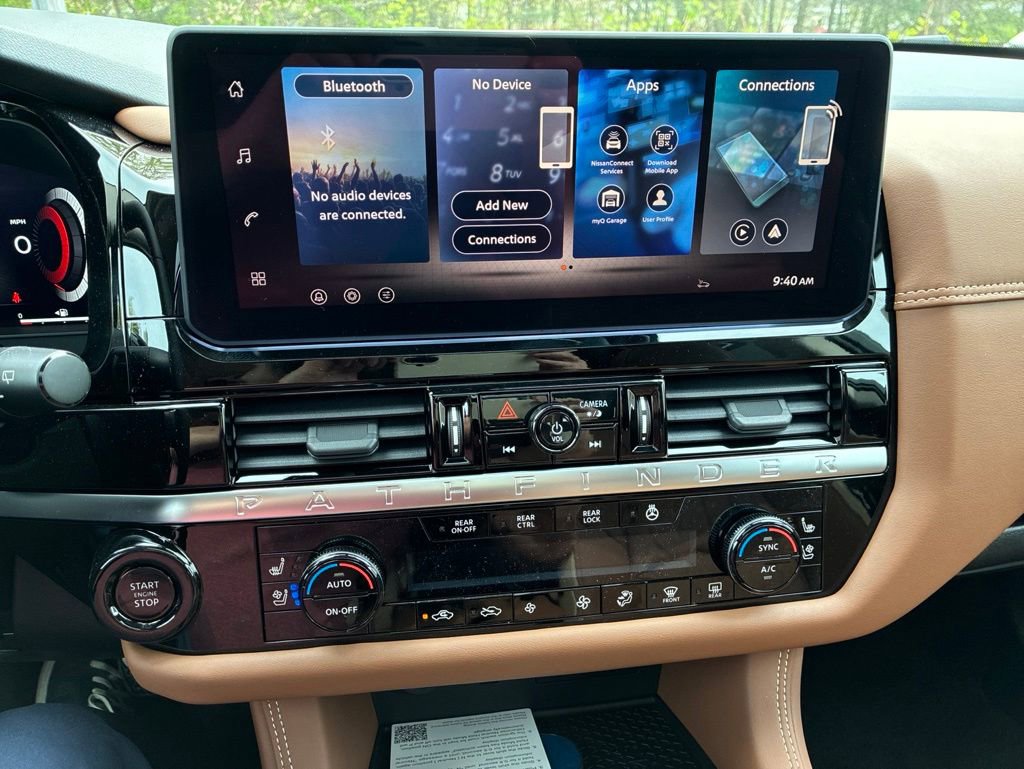 New 2026 Nissan Pathfinder Platinum AWD/4WD image 22