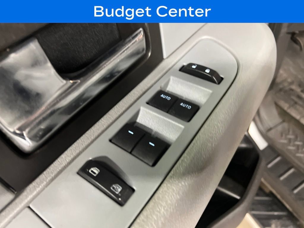 Used 2013 Ford F150 XLT w/ XLT Chrome Pkg image 15