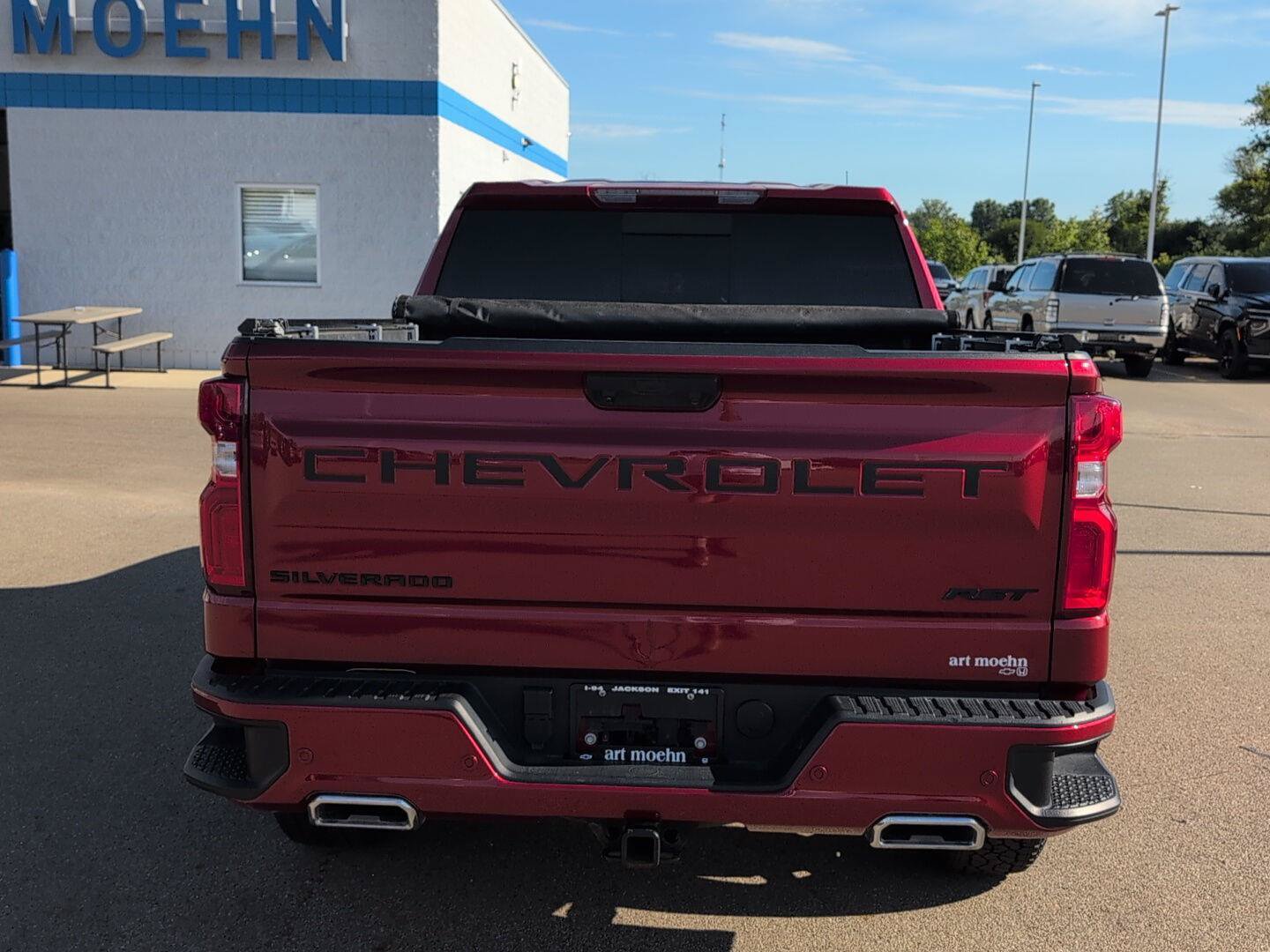 Used 2024 Chevrolet Silverado 1500 RST w/ Convenience Package II AWD/4WD image 4