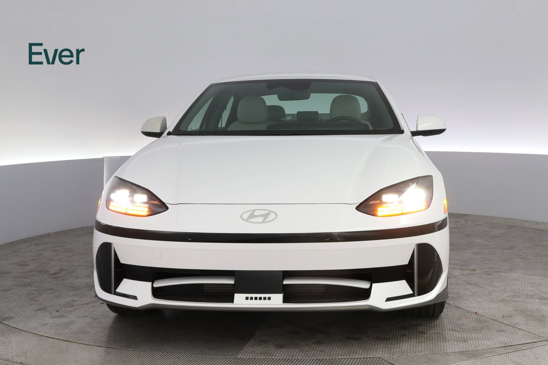 Used 2024 Hyundai Ioniq 6 Limited RWD image 12
