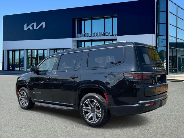 Used 2024 Jeep Wagoneer Series II AWD/4WD image 4