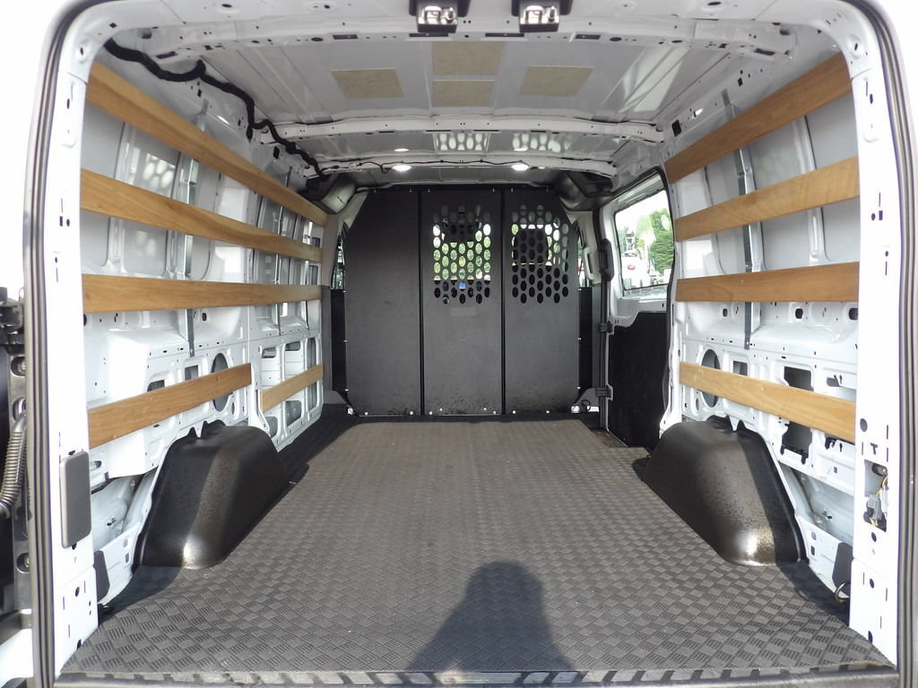 Used 2025 Ford Transit 250 Low Roof w/ Exterior Upgrade Package RWD image 41