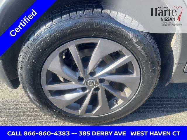 Certified 2016 Nissan Rogue SL image 5