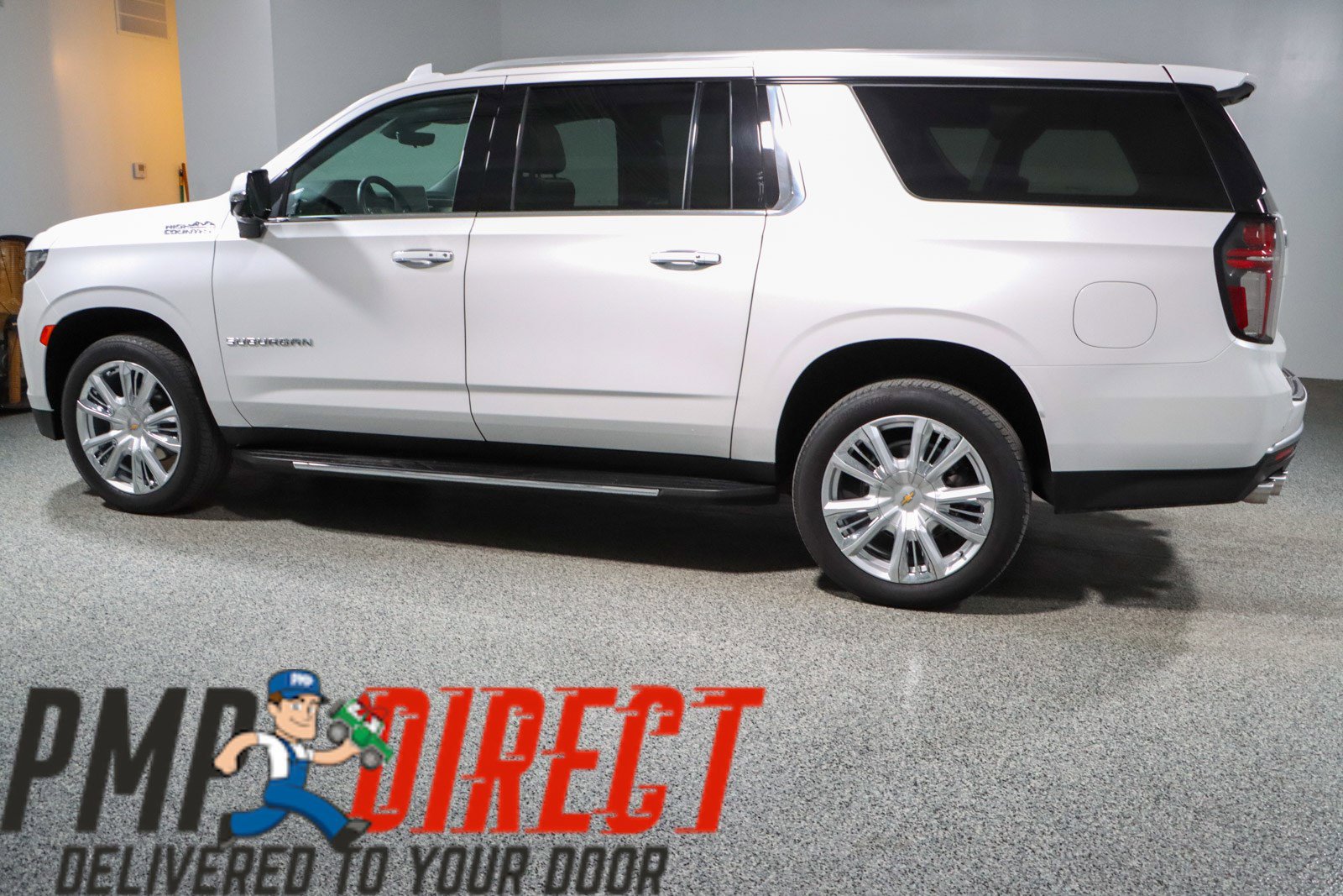 Used 2023 Chevrolet Suburban High Country image 10