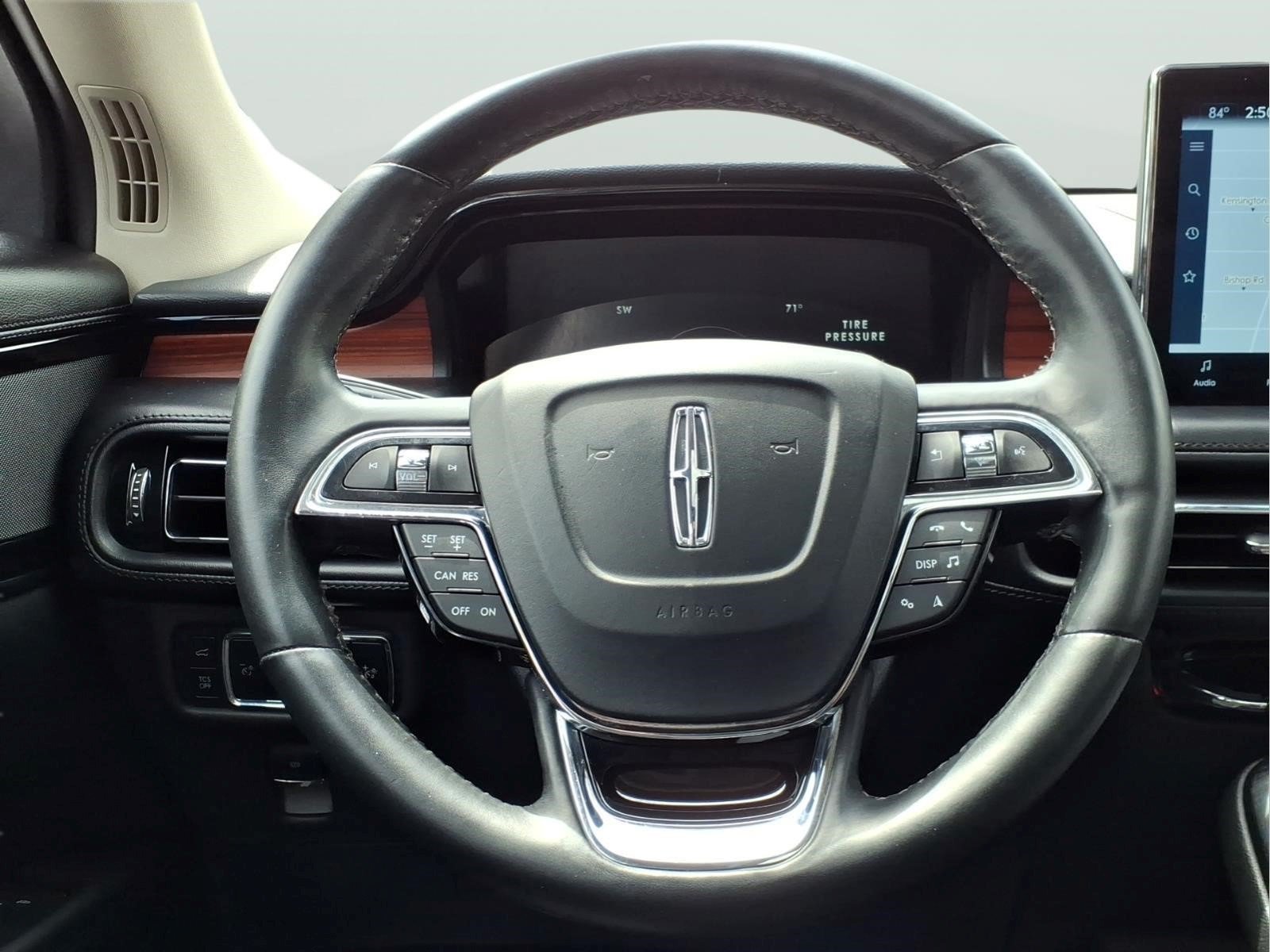 Used 2023 Lincoln Nautilus Reserve AWD/4WD image 26