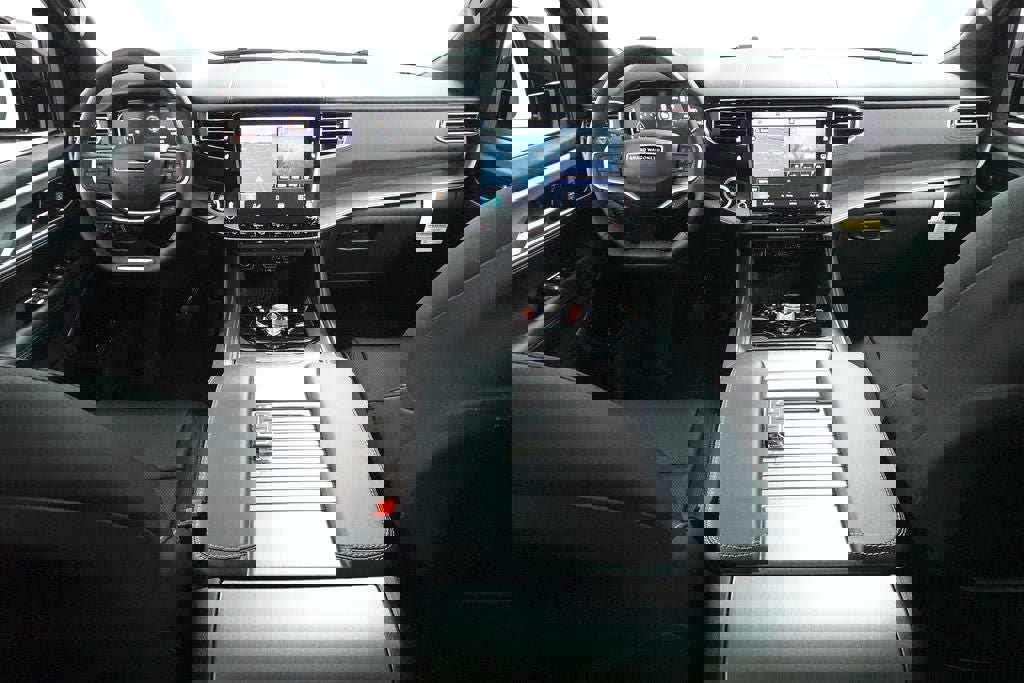 New 2026 Jeep Grand Wagoneer L Limited image 9