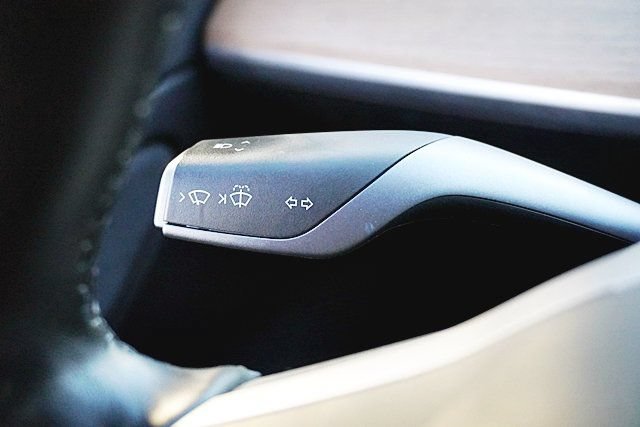 Used 2019 Tesla Model 3 Mid Range RWD image 47