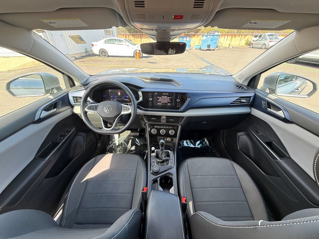 Used 2023 Volkswagen Taos SE AWD/4WD image 21