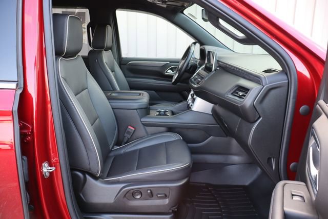 Used 2023 GMC Yukon SLT w/ SLT Luxury Package AWD/4WD image 55