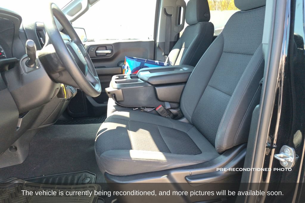 Used 2022 Chevrolet Silverado 1500 Custom RWD image 11