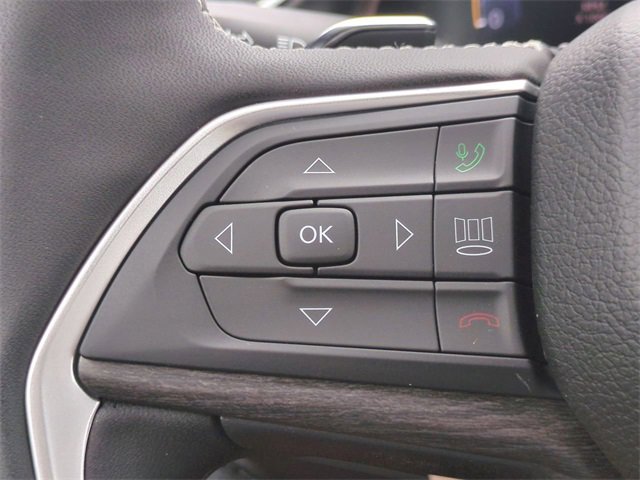 New 2025 Jeep Grand Cherokee Limited w/ Luxury Tech Group II image 26