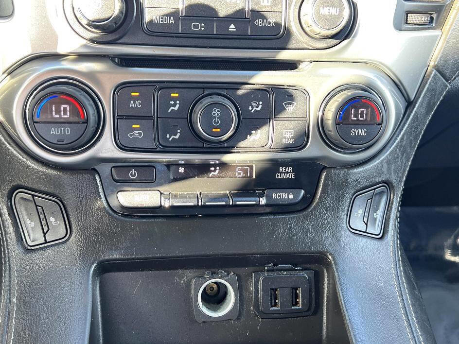 Used 2020 Chevrolet Suburban LT image 23