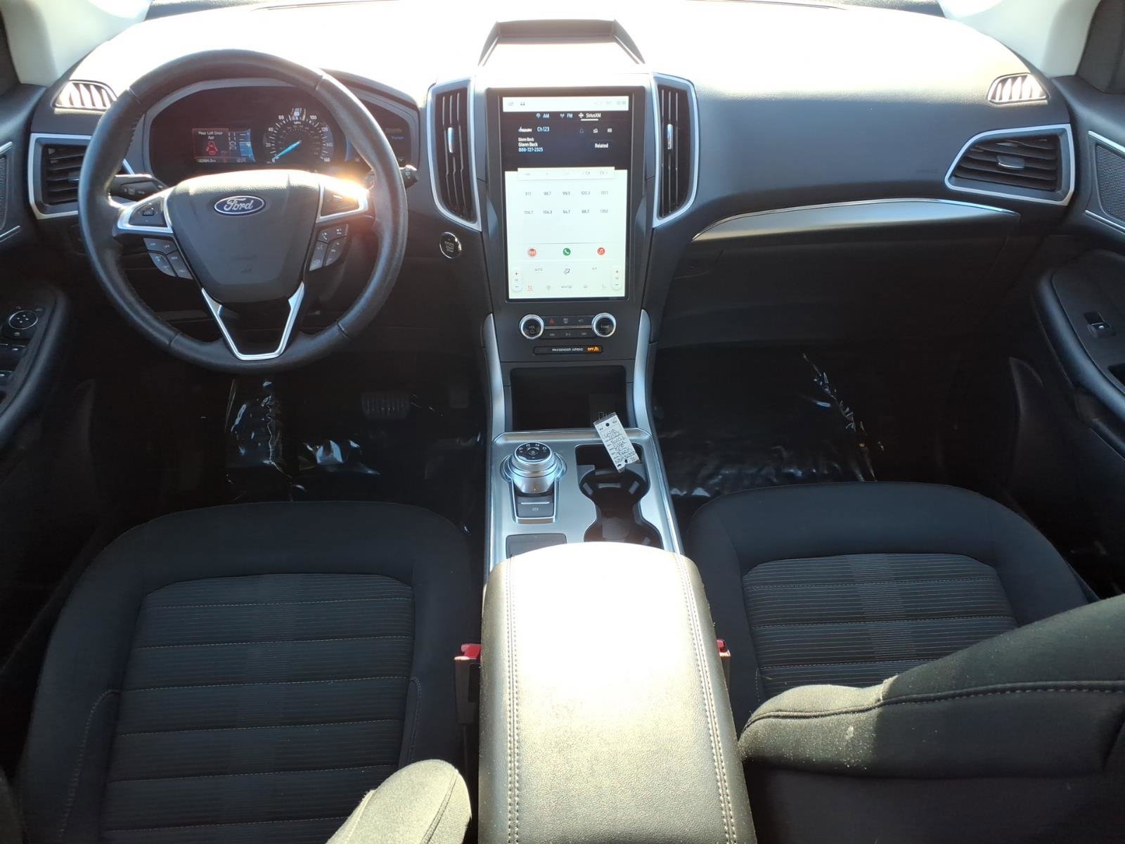 Used 2022 Ford Edge SEL w/ Convenience Package image 11