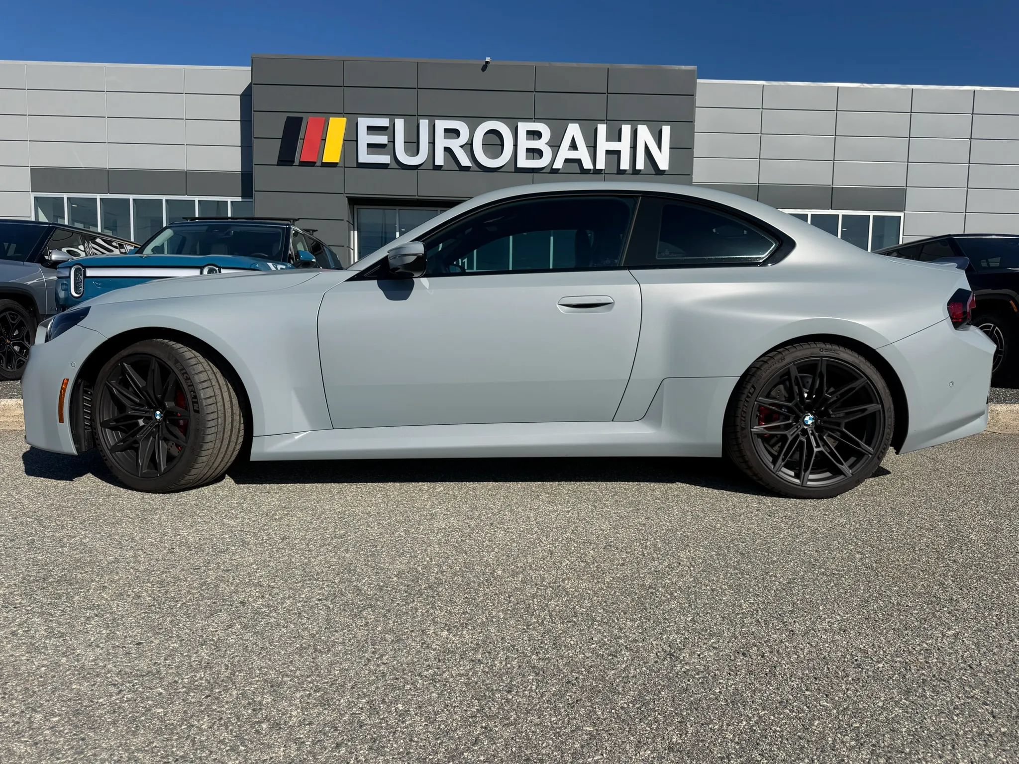 Used 2024 BMW M2 w/ Carbon Package RWD image 2