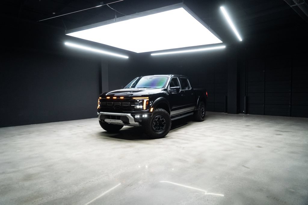 Used 2025 Ford F150 Raptor AWD/4WD image 51