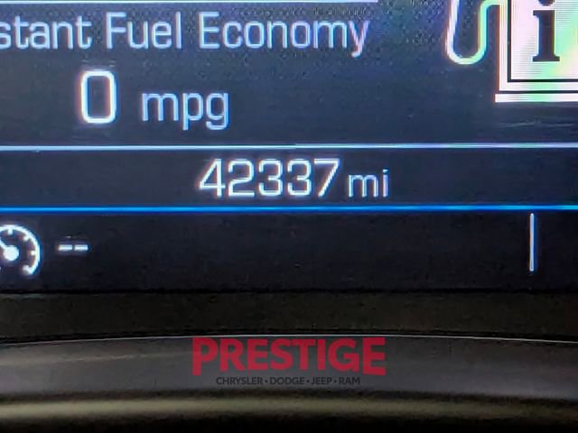 Used 2024 GMC Terrain SLE image 13