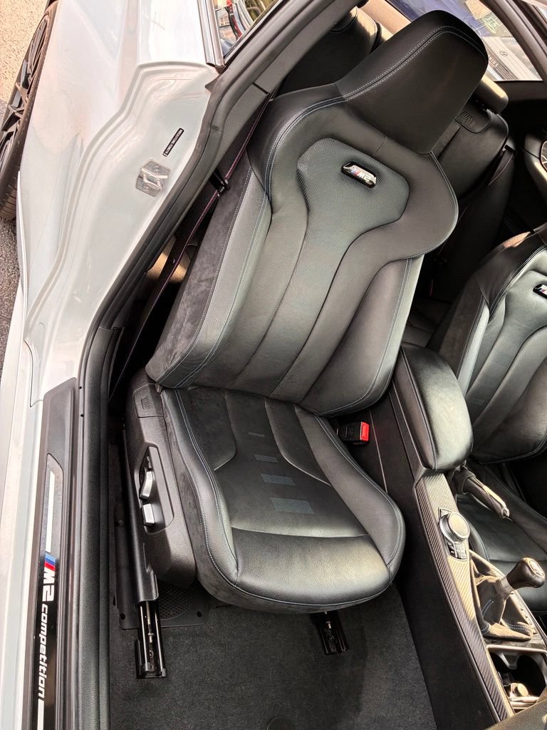 Used 2020 BMW M2 Competition RWD image 21